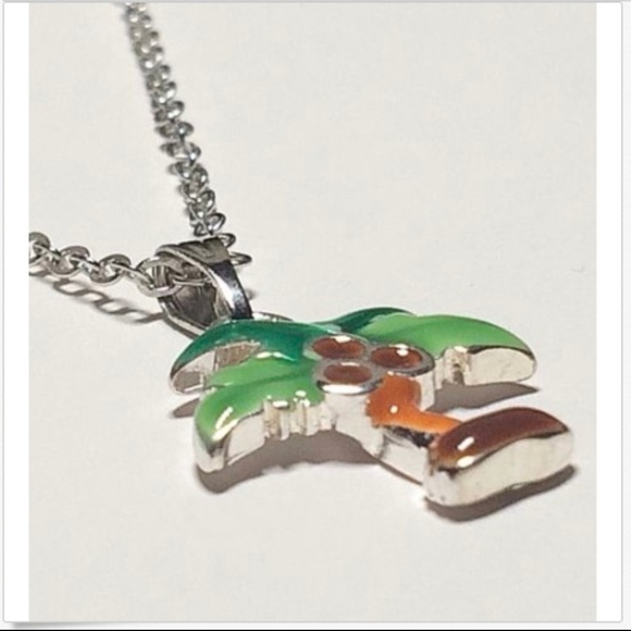 Palm Tree Necklace 19" Silver Plated Green Enamel Beach Island Coconut Tropical - Picture 3 of 9